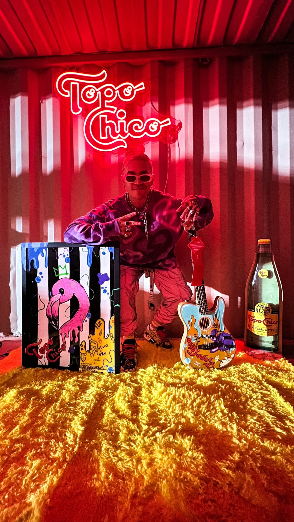 Topo Chico commissioned a special Fender guitar to EXTi, to release it during Miami Art Week 2022, and prepare to kick off a 2023 tour around the USA of the unique piece.