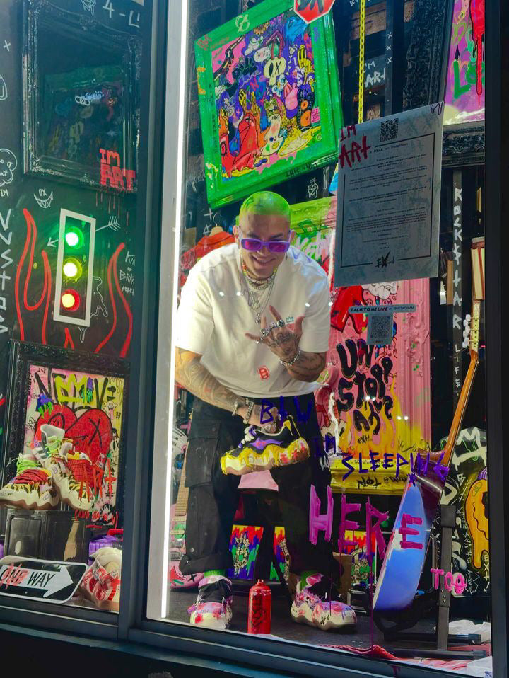 “I’M ART” a REAL art installation by EXTi, storming Miami Art Basel 2023.